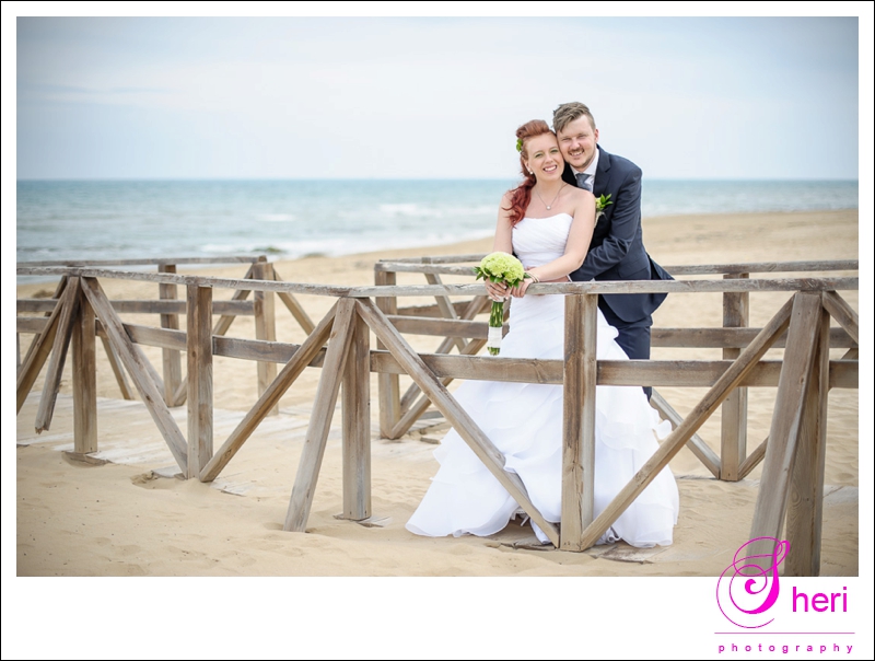 A beach wedding at Meridional Hotel, Guardamar del Segura- Karoline and Tobias